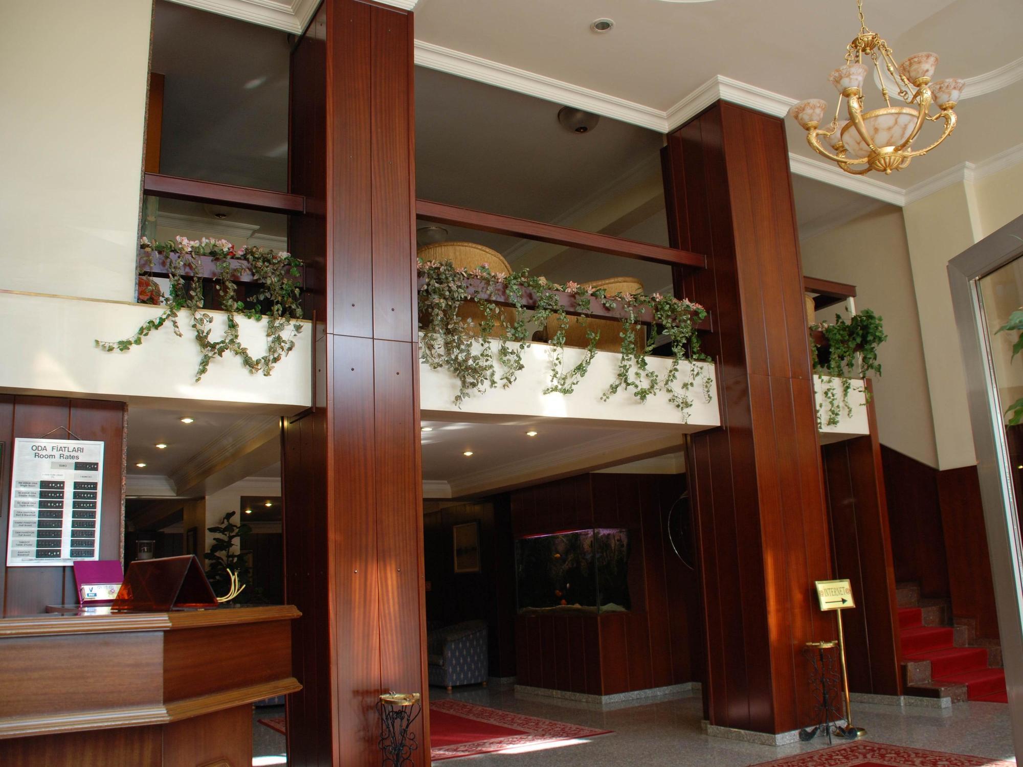 โฮเต็ล ไมแทท Hotel อังการา ภายนอก รูปภาพ