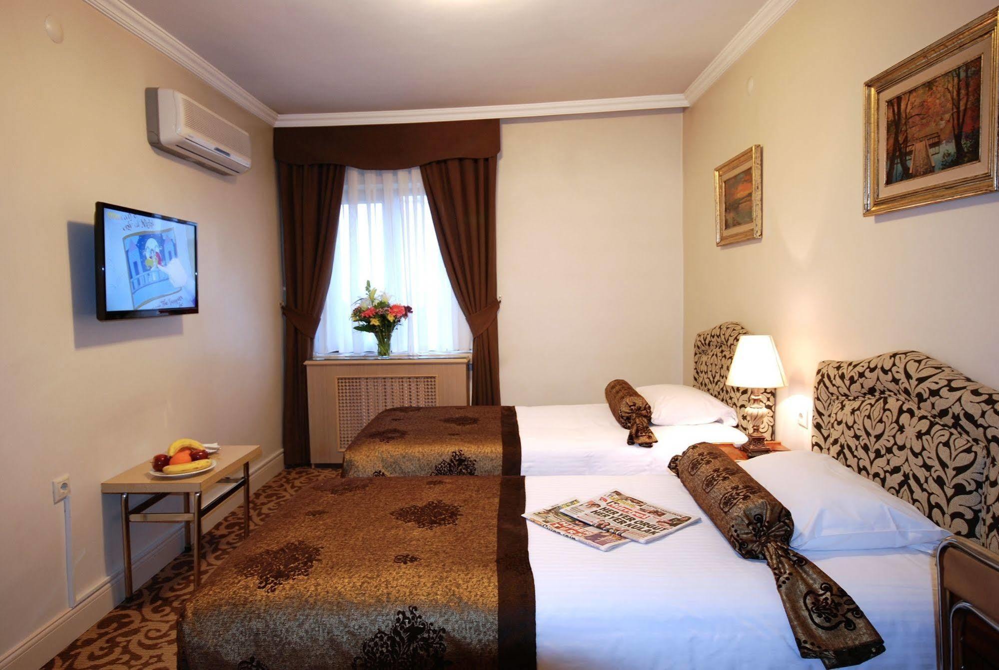 โฮเต็ล ไมแทท Hotel อังการา ภายนอก รูปภาพ