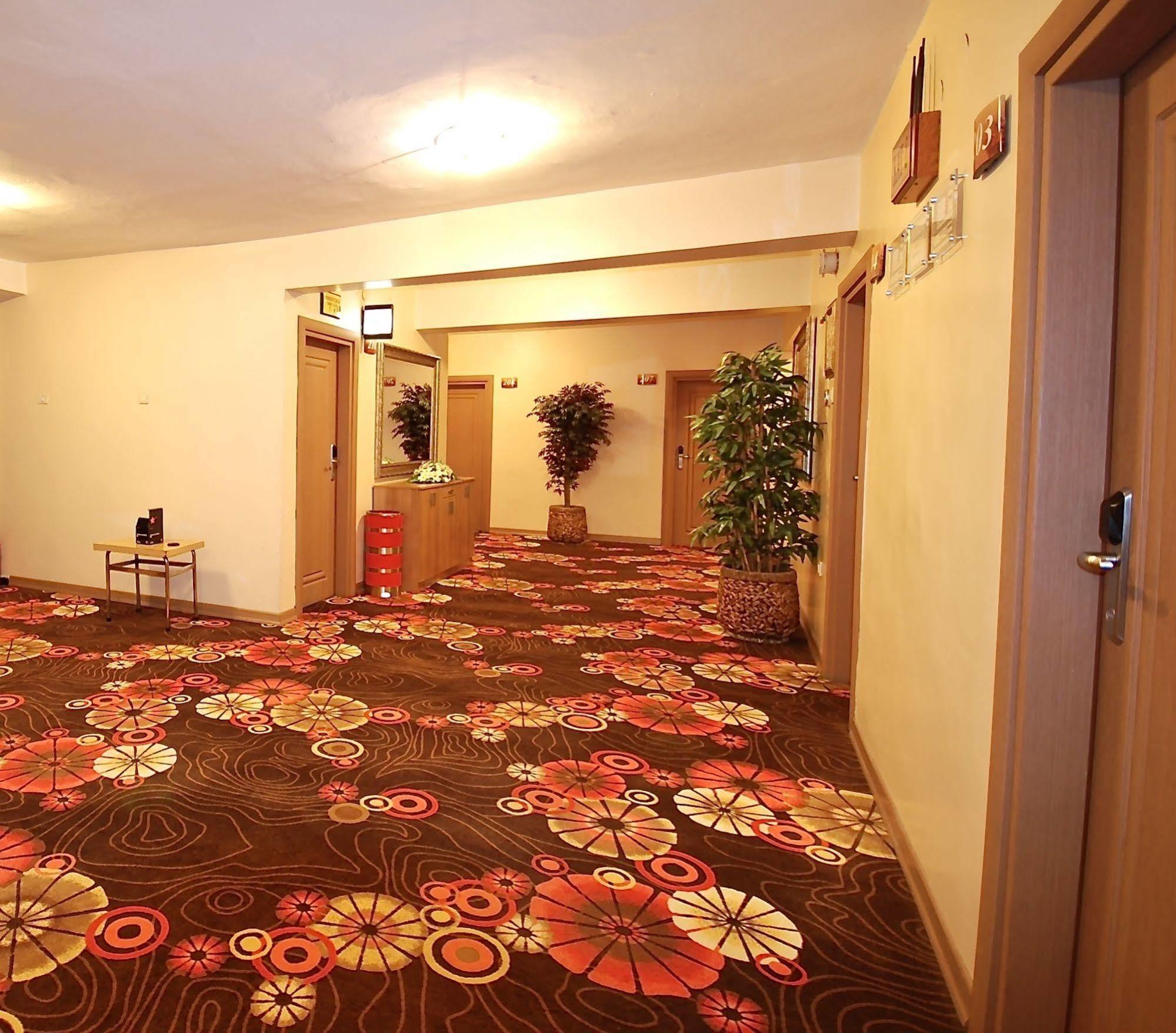 โฮเต็ล ไมแทท Hotel อังการา ภายนอก รูปภาพ